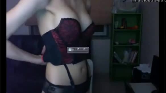 Nice girl hot body public cam show pl